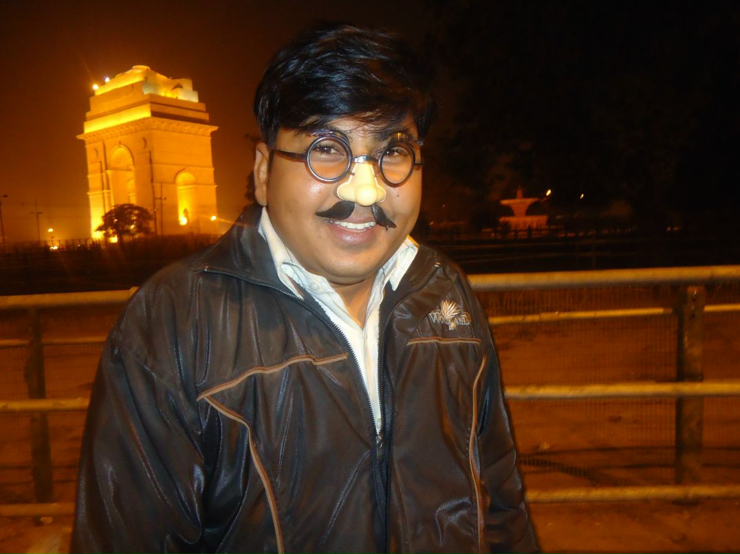 Dev Saini фотография #3