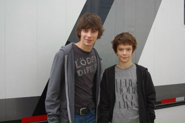 Devon Bostick фото №21
